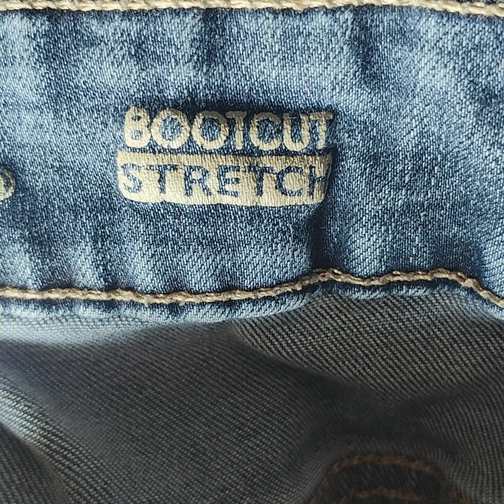 WOMEN: FALLS CREEK (THE BLUES) JEANS - Picture 3 of 8